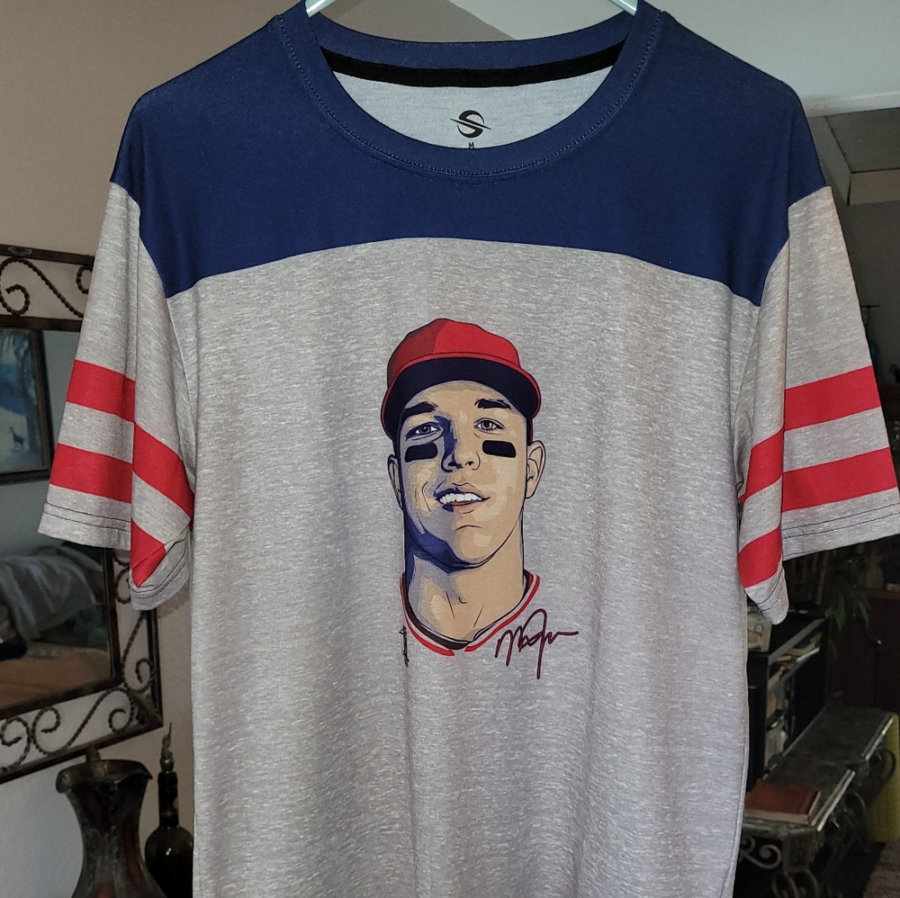 Nwot Mike Trout California ANGELS men's medium.